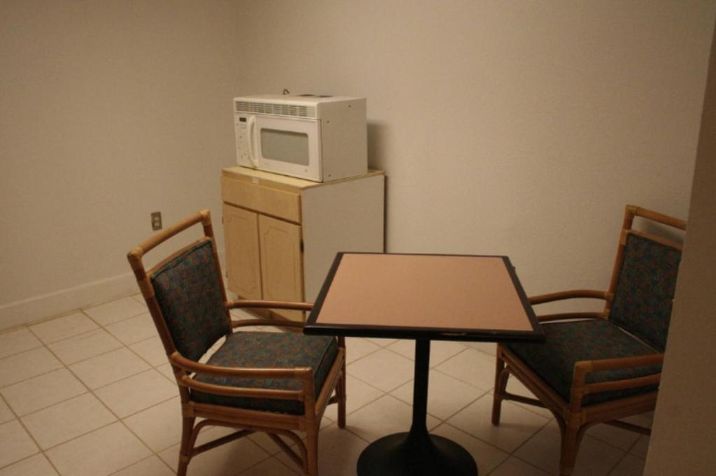 Budget Inn - Charlotte Bagian luar foto