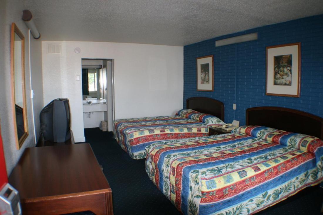 Budget Inn - Charlotte Ruang foto